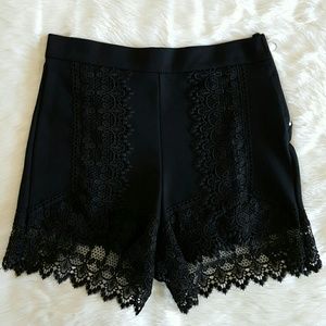 TOPSHOP Black High-Waisted Lace Trim Shorts NWT